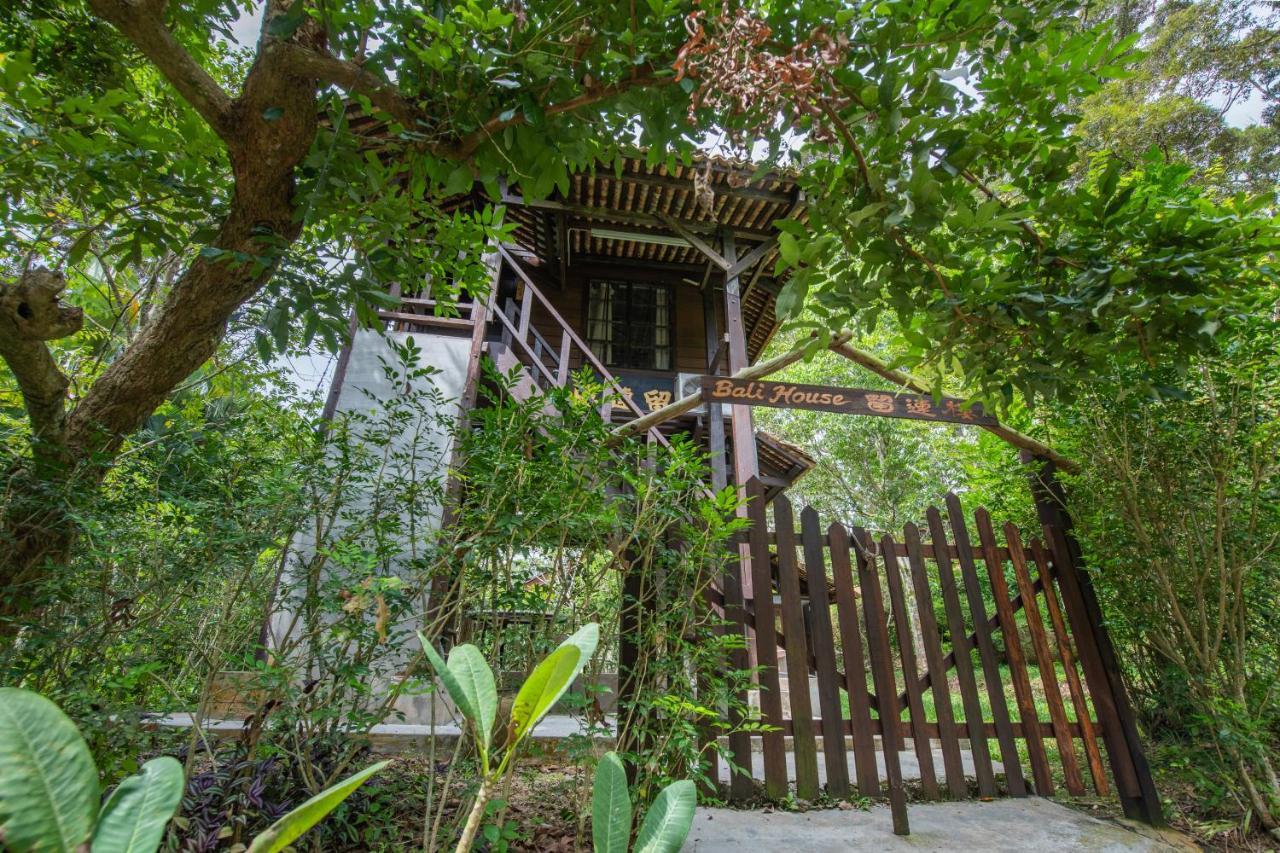 Nature Fruit Farm - Private Estate Balik Pulau Ngoại thất bức ảnh